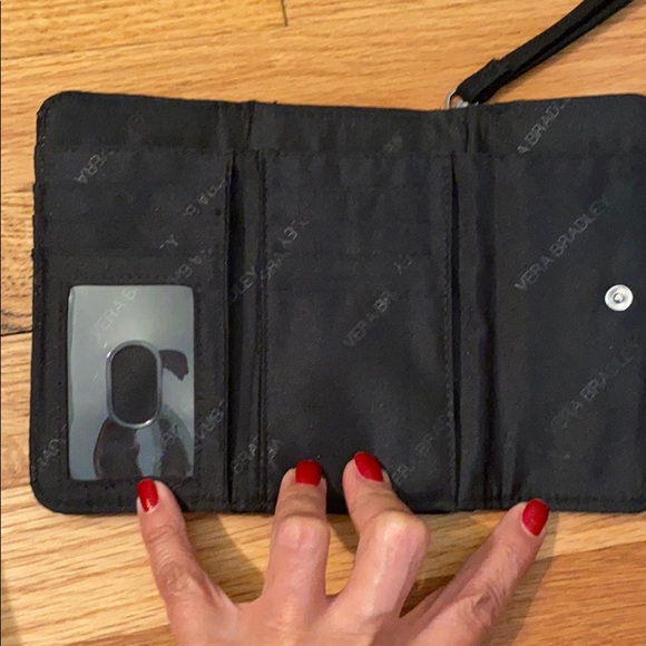 Vera Bradley wristlet - Picture 3 of 8